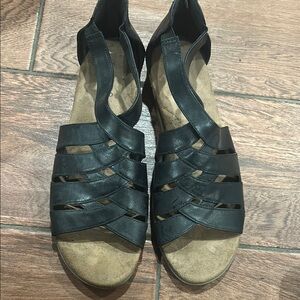 BareTraps Black Strappy Sandals with Ankle Buckle